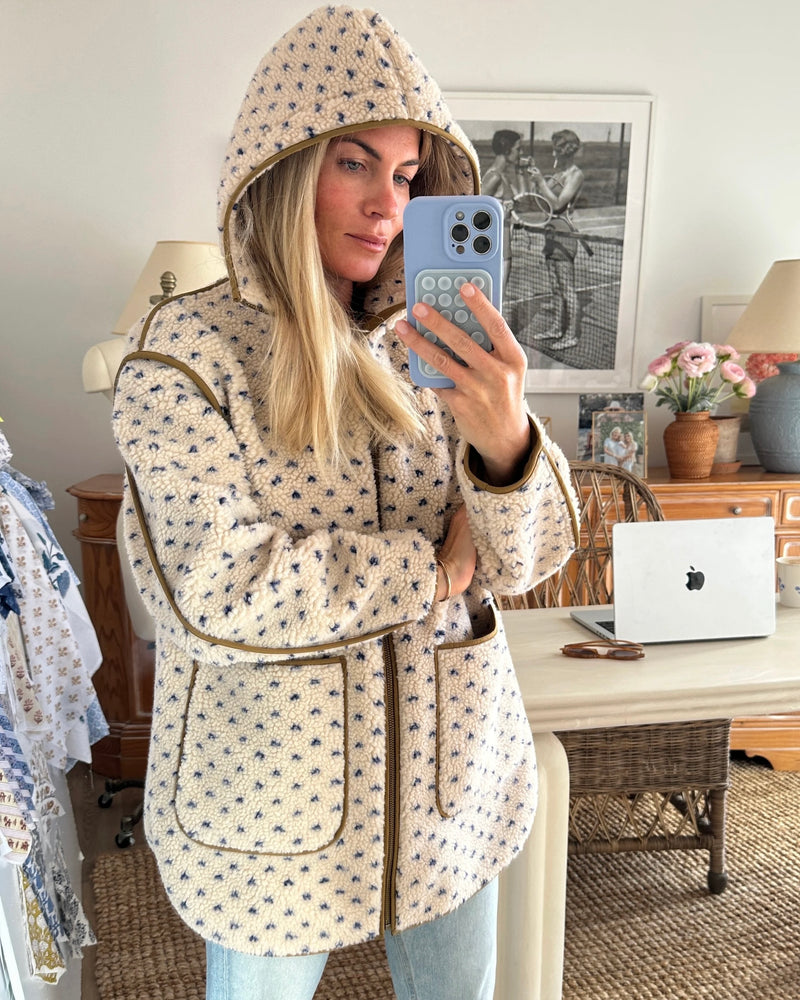 Marea Birdseye Hooded Fleece Jacket in Ivory/Blue