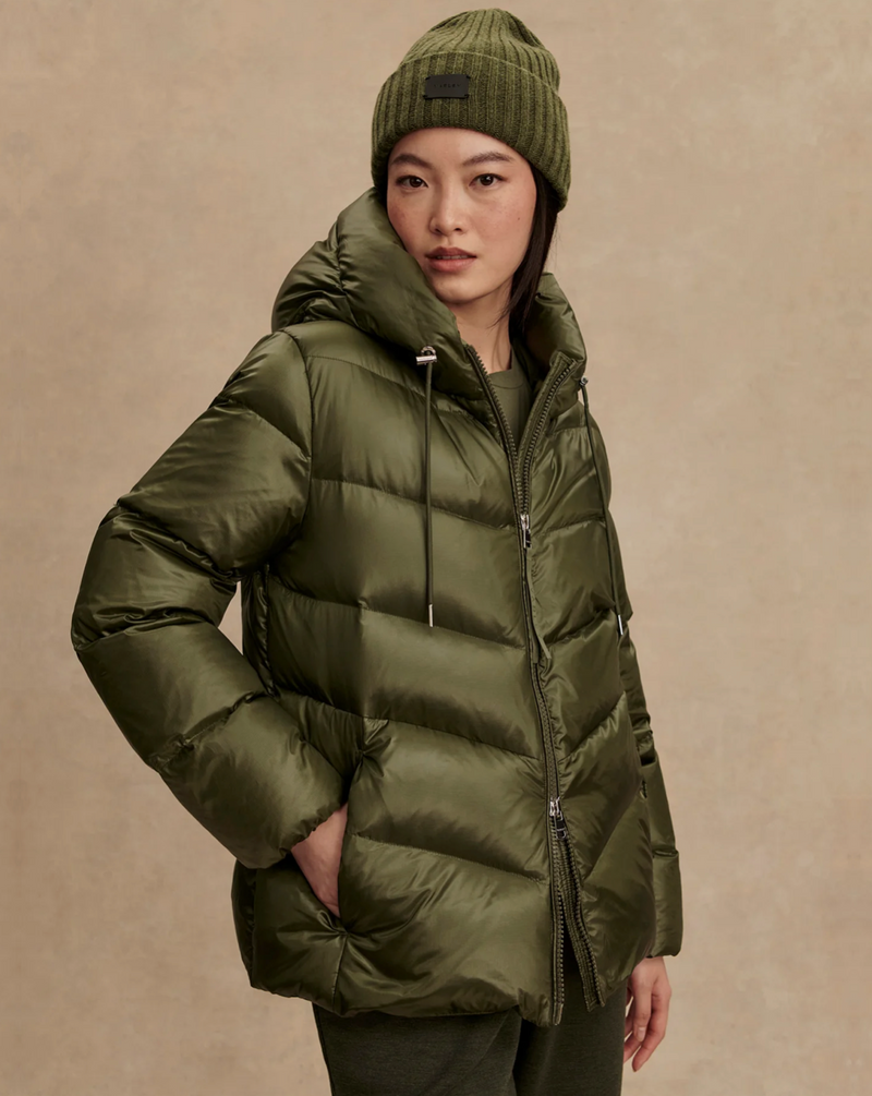 Varley Madelina Lightweight Down Jacket in Racing Olive