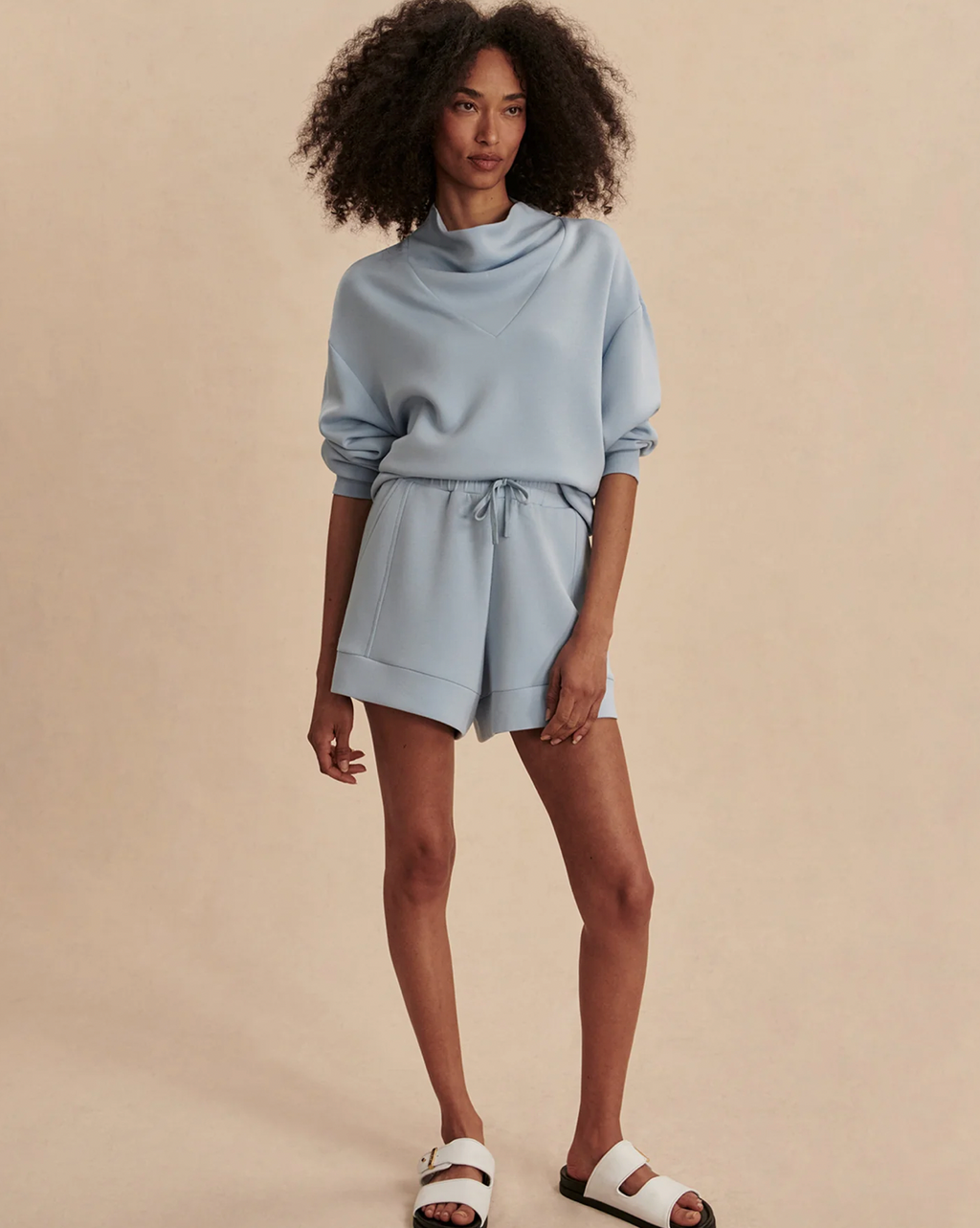 Varley Atrium High Rise Short 4.5 in Cashmere Blue – Monelle Vermont