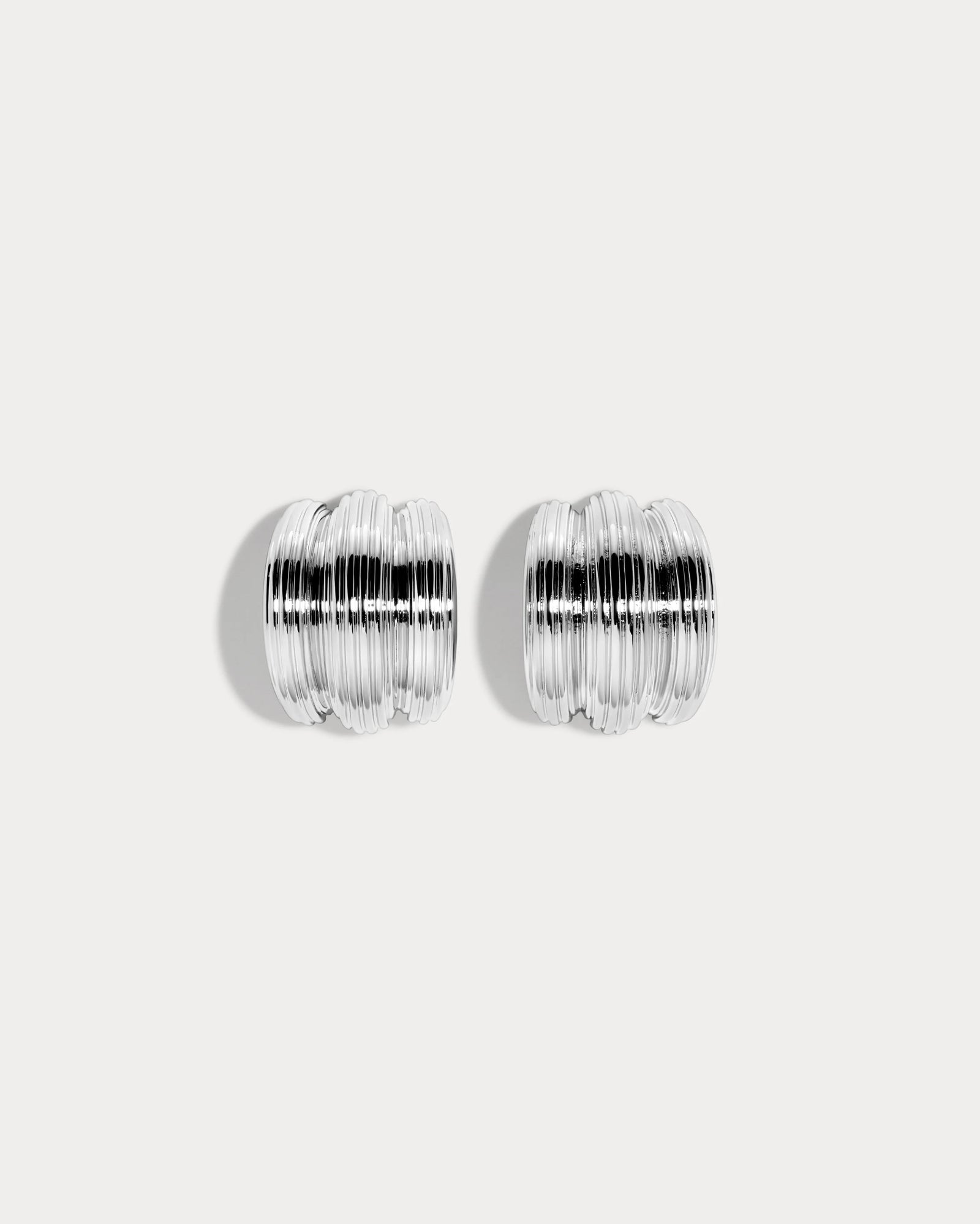 Lili Claspe Small Elsa Shield Earrings – Monelle Vermont