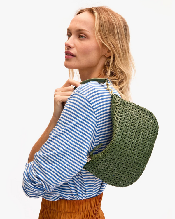 Clare V. Petit Moyen Messenger - Army
