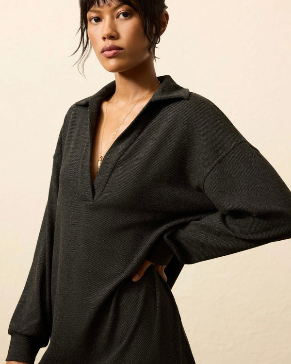 Faherty Legend Sweater Hudson Dress in Heathered Black Twill
