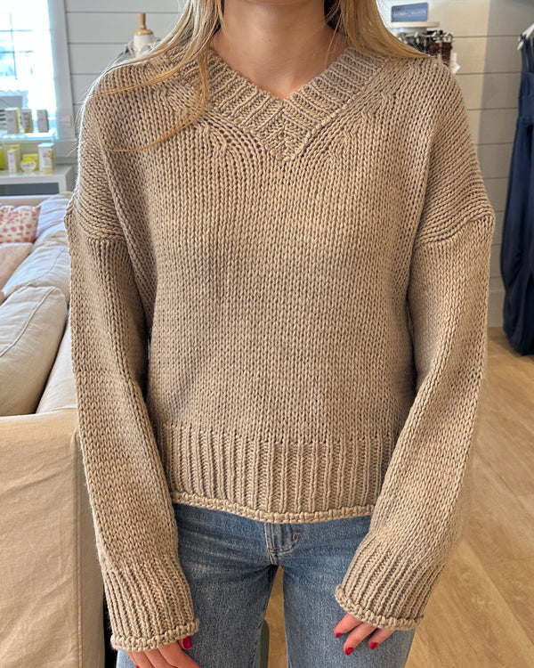 L/S V-Neck Herringbone Knit Sweater