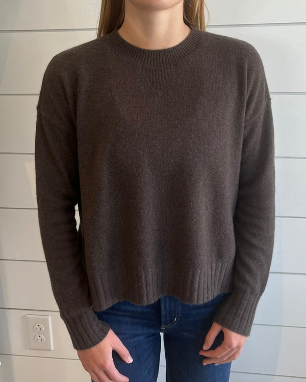 Minnie Rose Cashmere Sport Crew in Brazil Nut
