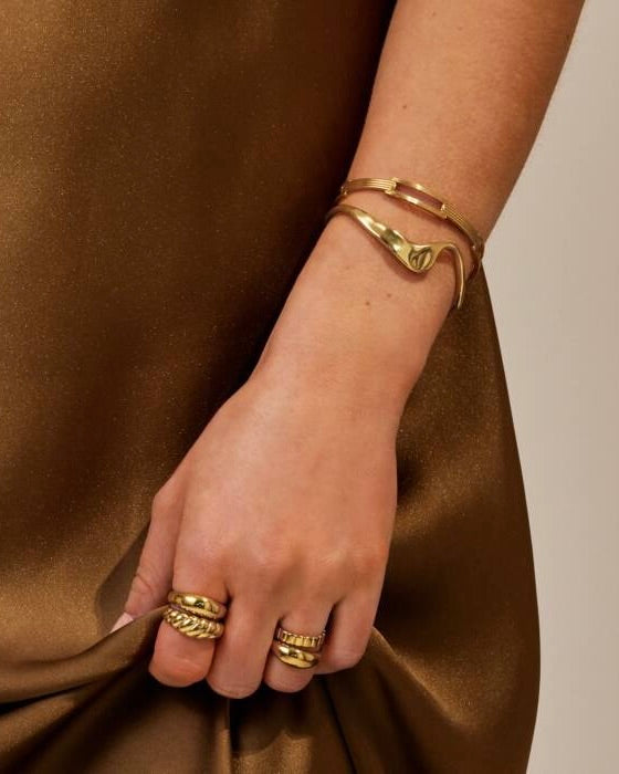 Harper Twist Ring