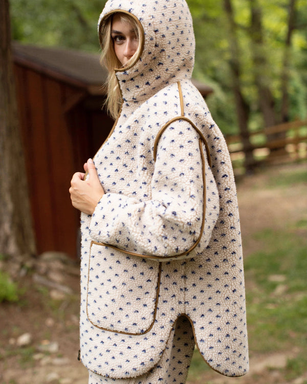 Marea Birdseye Hooded Fleece Jacket in Ivory/Blue