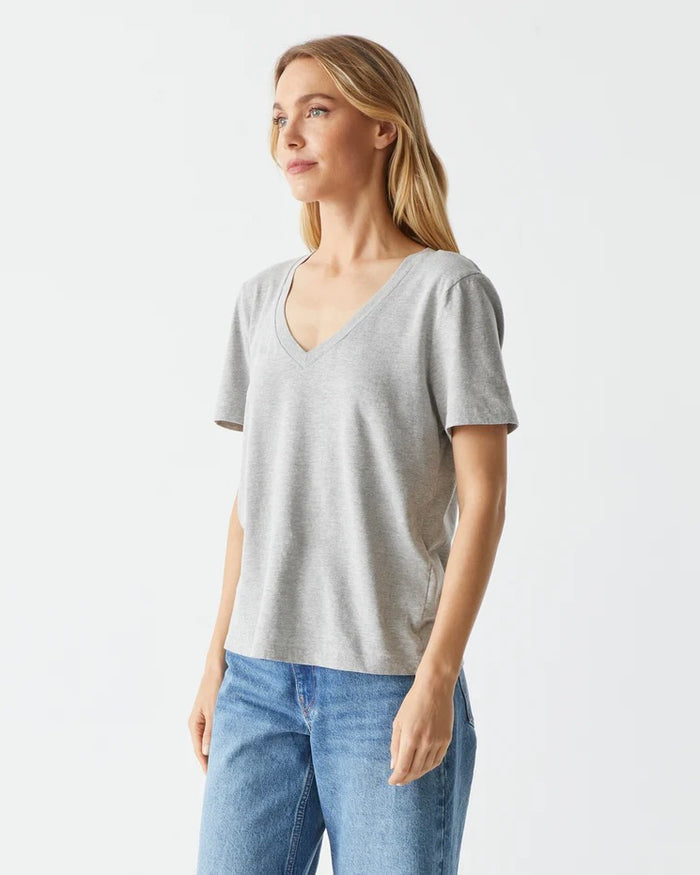 (取寄) マイケル スターズ レディース ヴェラ ティー Michael Stars women Vera Tee Charcoal VERA TEE IN CHARCOAL | Romi Boutique