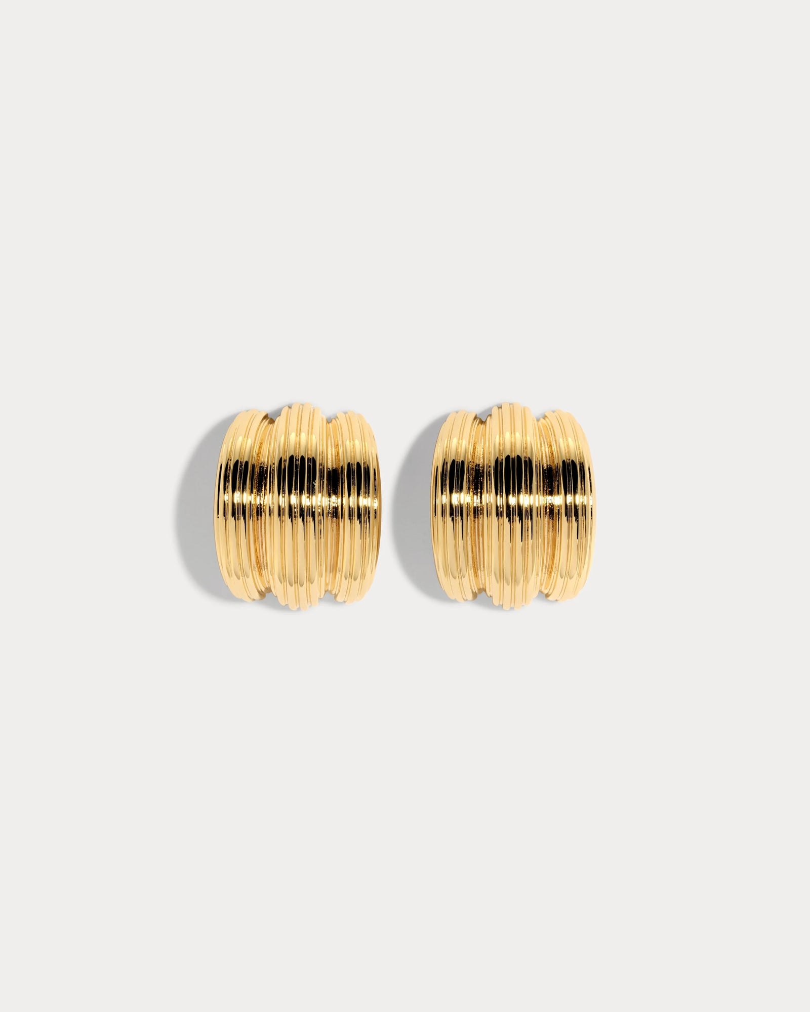 Lili Claspe Small Elsa Shield Earrings – Monelle Vermont